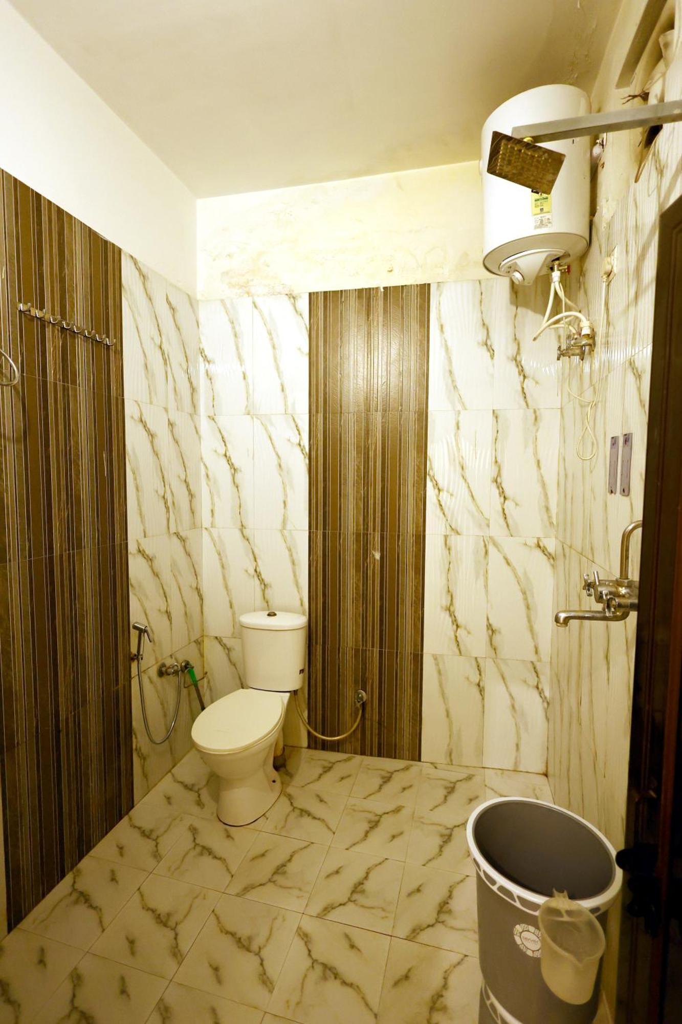 Bhagirathi By Restay Hotels ริชิเคช ภายนอก รูปภาพ