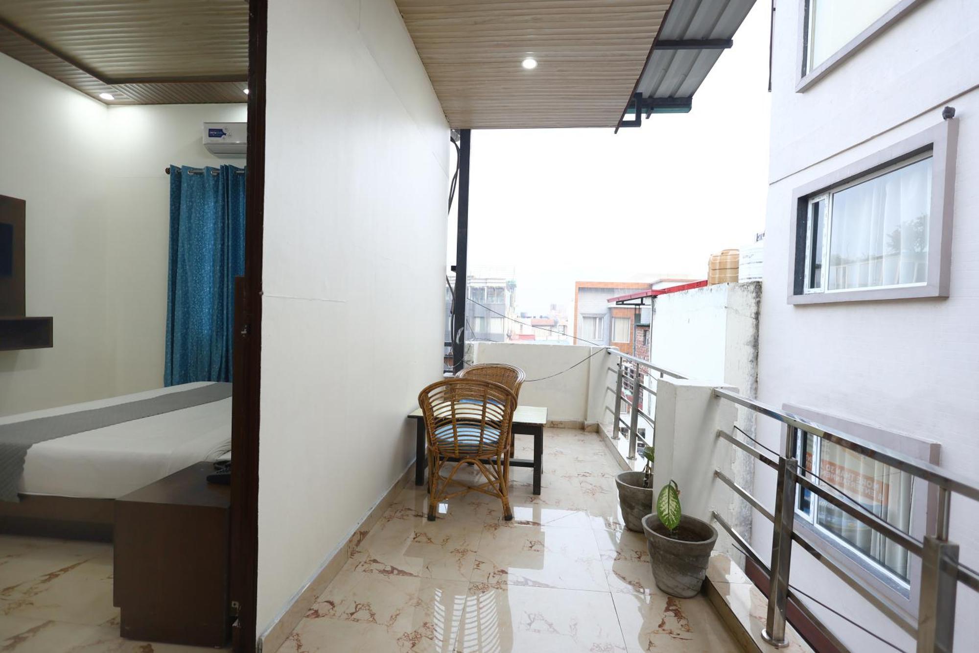 Bhagirathi By Restay Hotels ริชิเคช ภายนอก รูปภาพ